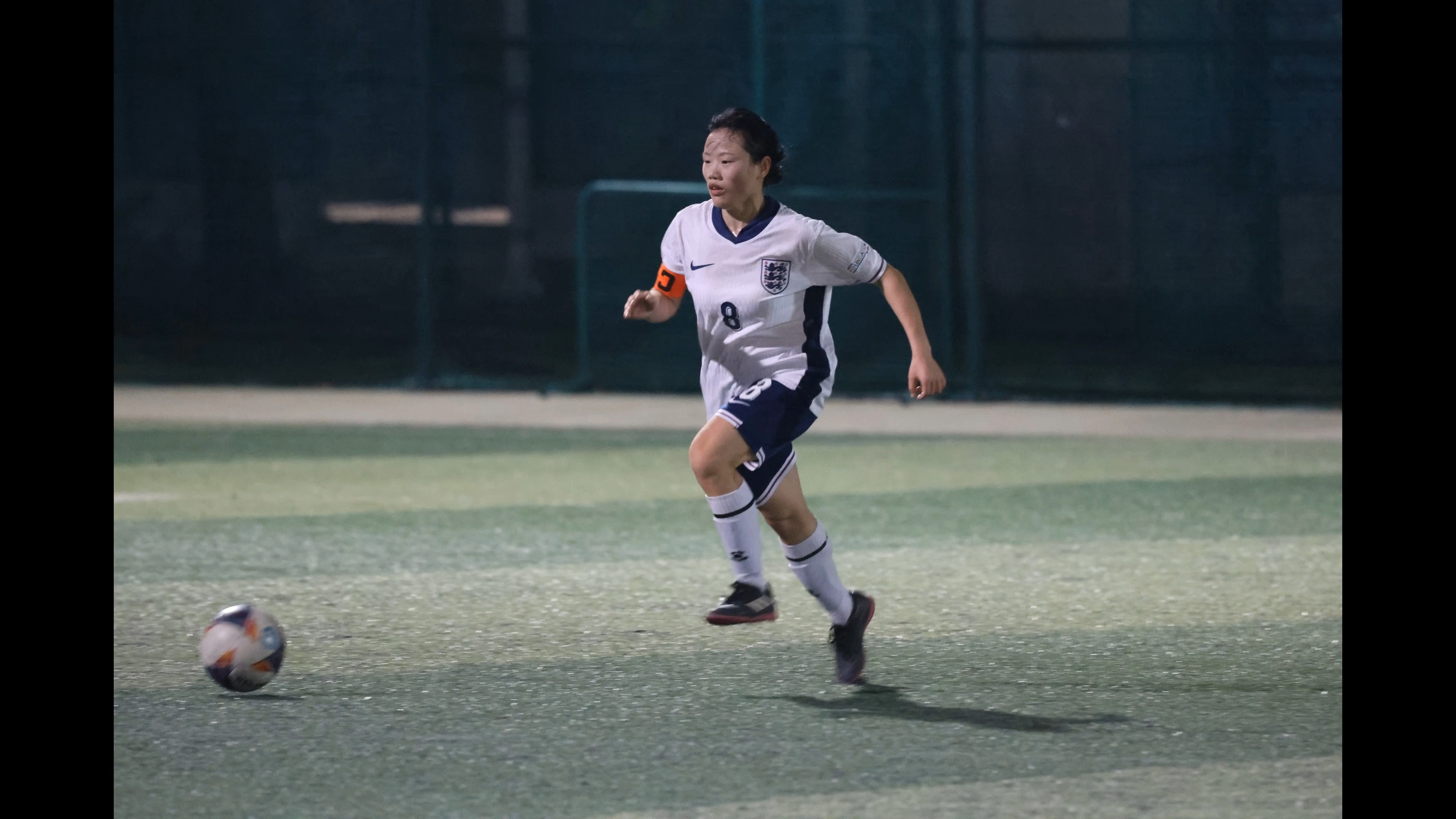 关于精彩纷呈的足球盛宴，女子比赛激情澎湃的信息