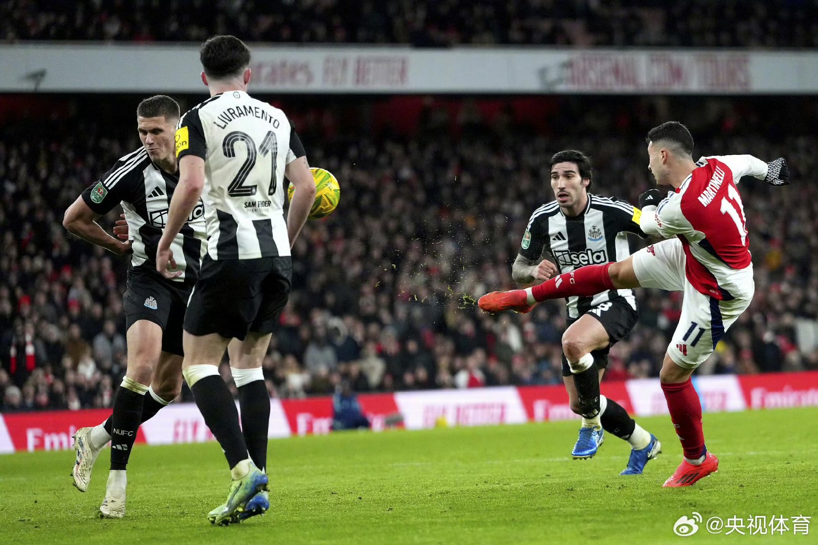 开云体育app-关于阿森纳客场失利，保级形势雪上加霜的信息