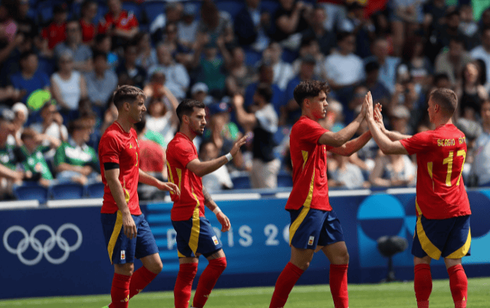 开云APP-包含克罗地亚对苏格兰，角逐激情燃烧赛场焦点的词条