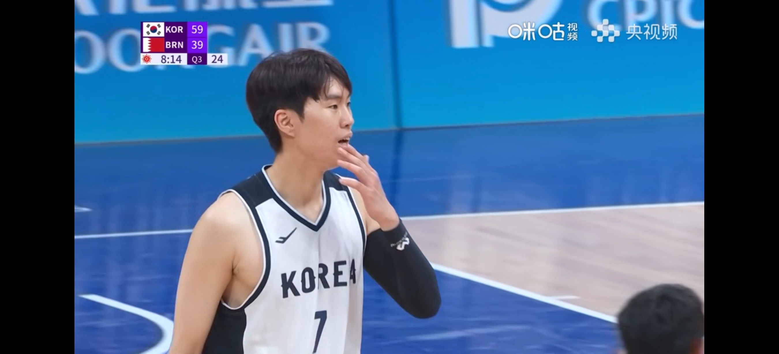 开云体育-重庆男篮以微弱优势取胜，终结连败的简单介绍