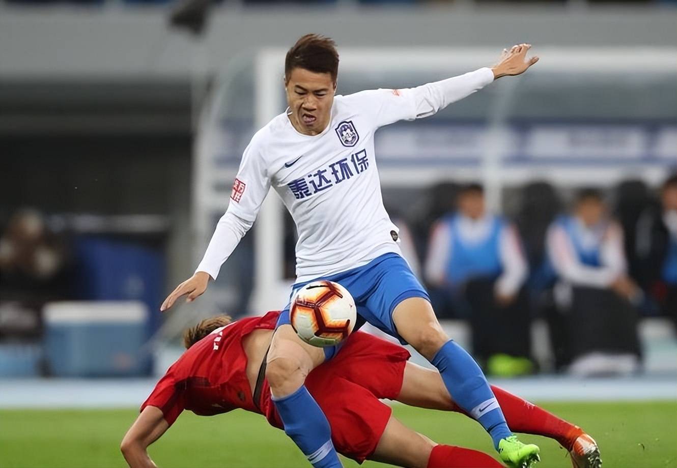 天津泰达比赛引发热议，球迷热情高涨的简单介绍