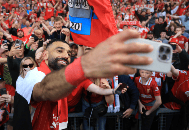 利物浦主力球员下月复出，球队备战关键比赛的简单介绍