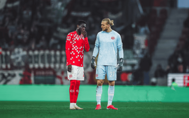 美因茨在主场战平对手，表现平稳