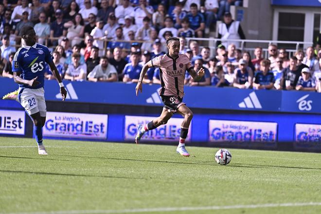 巴黎圣日耳曼客场逆转阿贾克斯的简单介绍