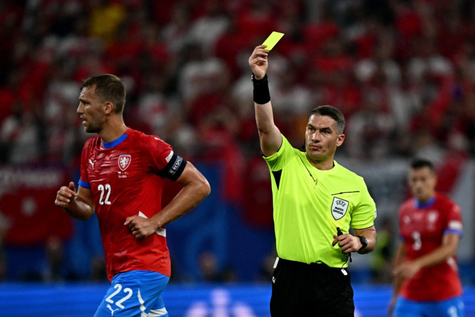 英格兰-捷克，将出战欧国联半决赛