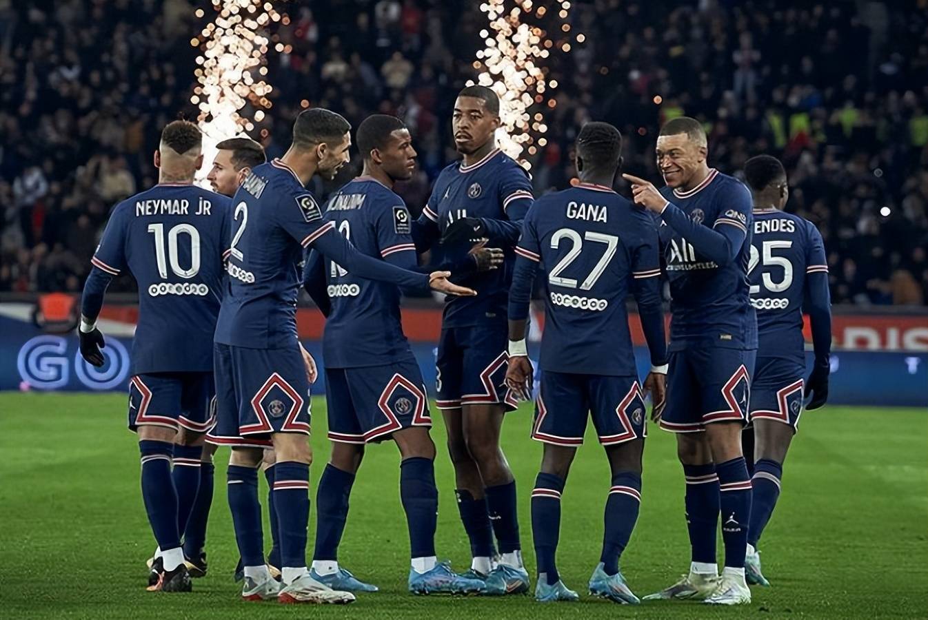 开云体育官网-尼斯队在法国联赛中取得重要胜利