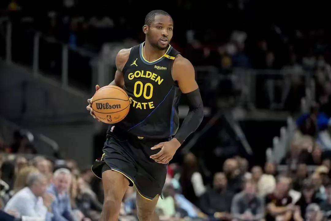 开云体育中国-赛季转折点冲刺领军群雄争胜