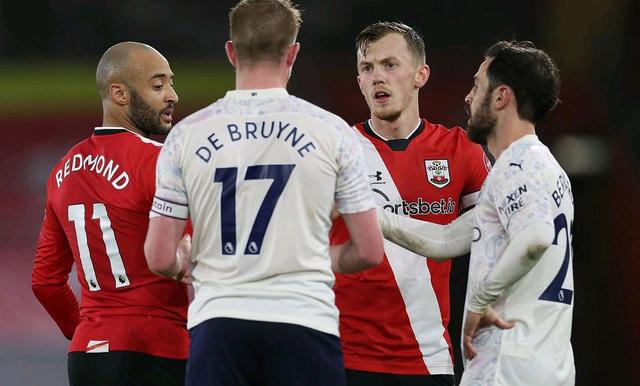 关于斯图加特逆转击败弗赖堡，送对手连败的信息