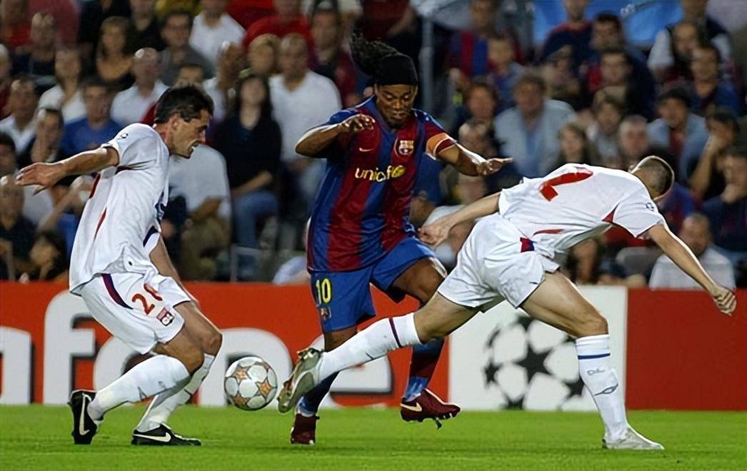 开云体育下载-巴伦西亚主场告捷，稳步上升