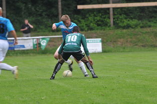 开云体育在线-鹿岛鹿角体能训练升级，备战曼联半决赛