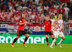 荷兰斯文松神助攻，绝杀北爱尔兰夺冠