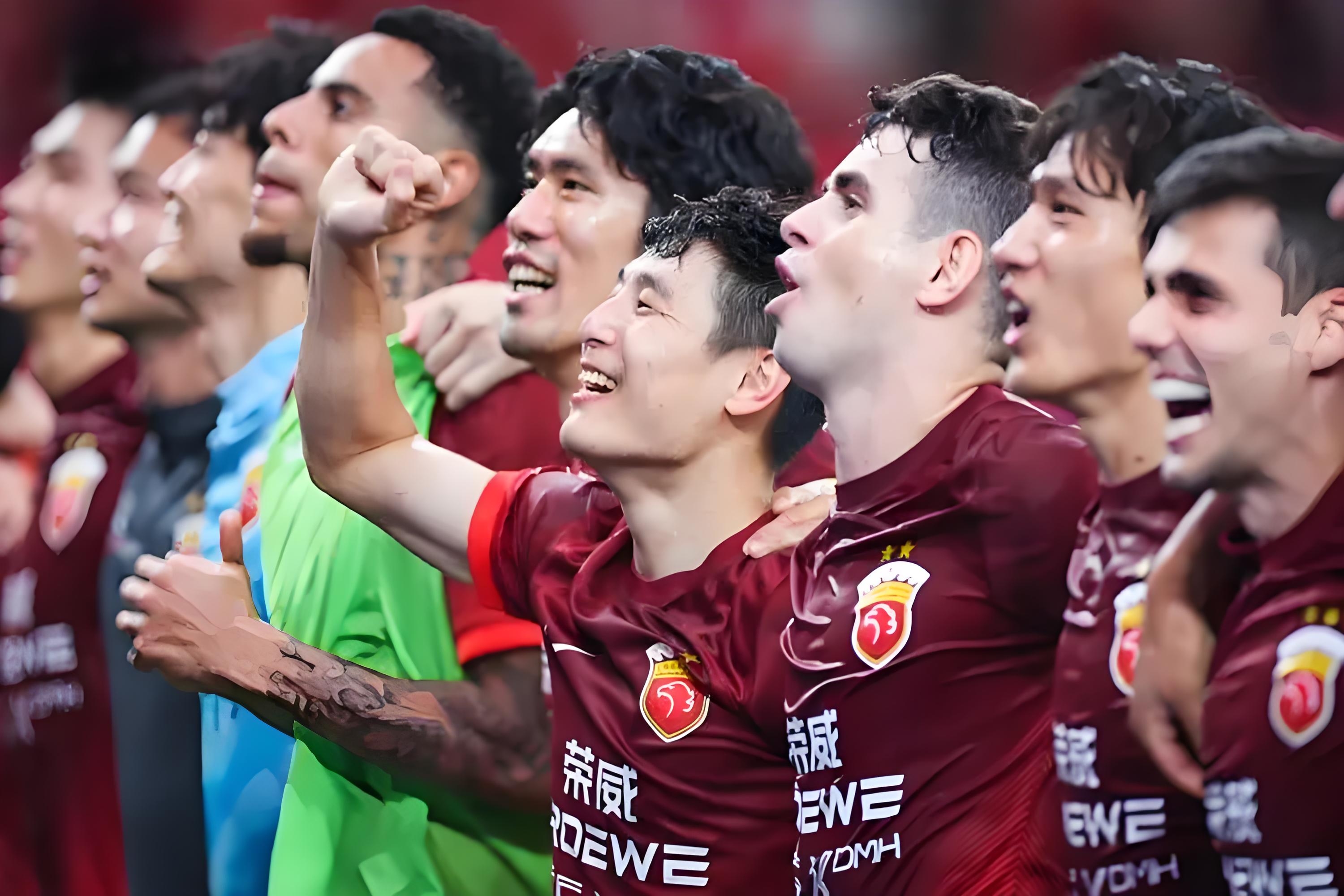 比赛过程激烈，球队最终凭实力夺冠