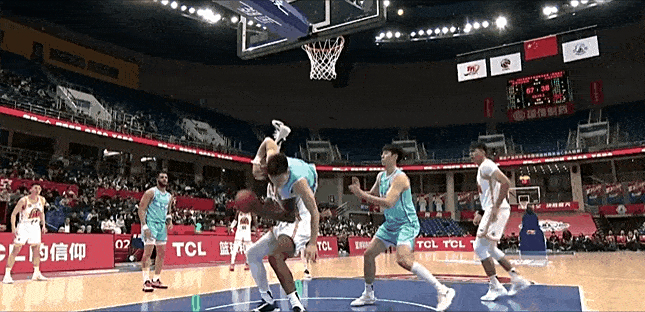 开云体育入口-上海队主场取胜，稳固前四位置