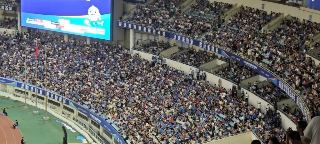 开云APP-江苏苏州闯入半决赛，激烈角逐展开