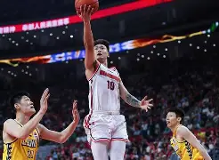 特维斯十分新星勇夺，力挽巨轮击败对手