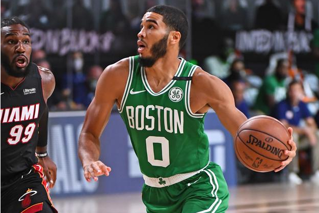 开云体育官方网站-HKA翻盘TSM，Bin线上压制力十足焦点之战入围赛，强势挺进下一轮