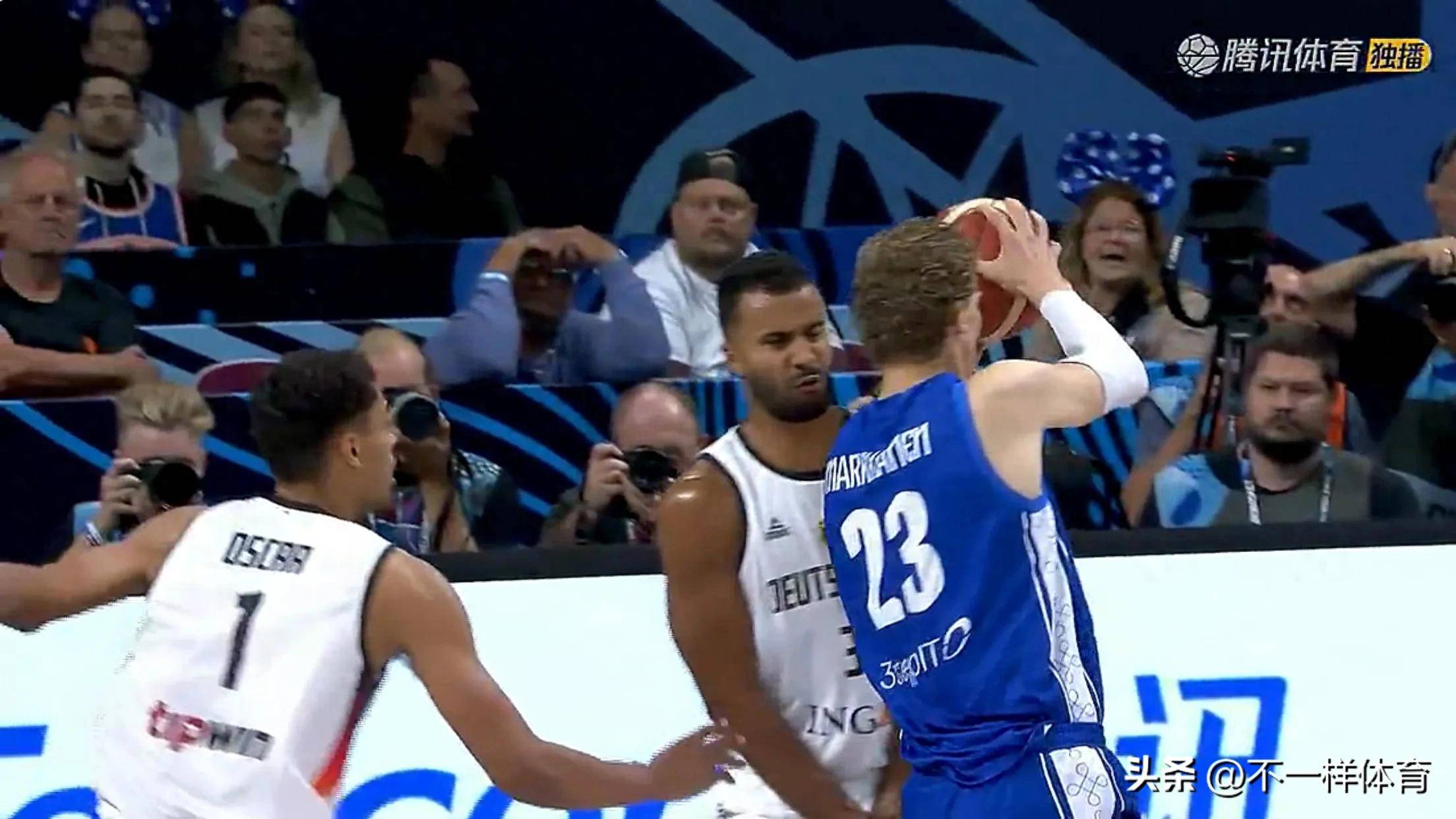 芬兰队惊险取胜，晋级欧洲杯16强