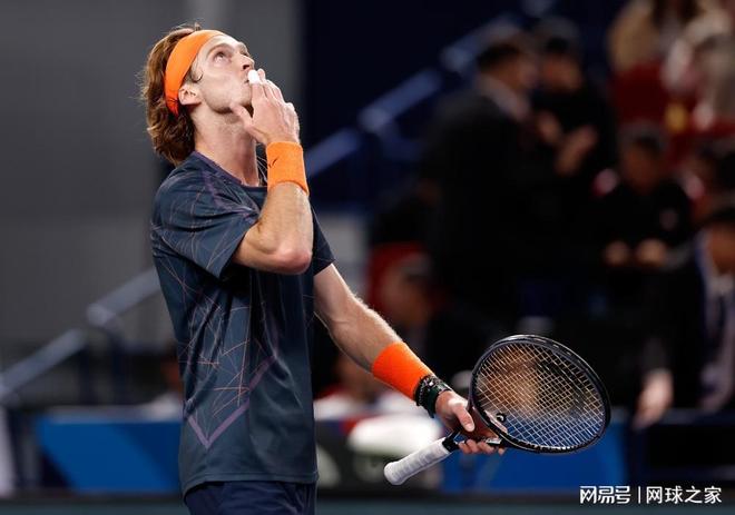 开云体育入口-法网鏖战蒙特卡洛大师赛，穆雷刷新纪录的简单介绍