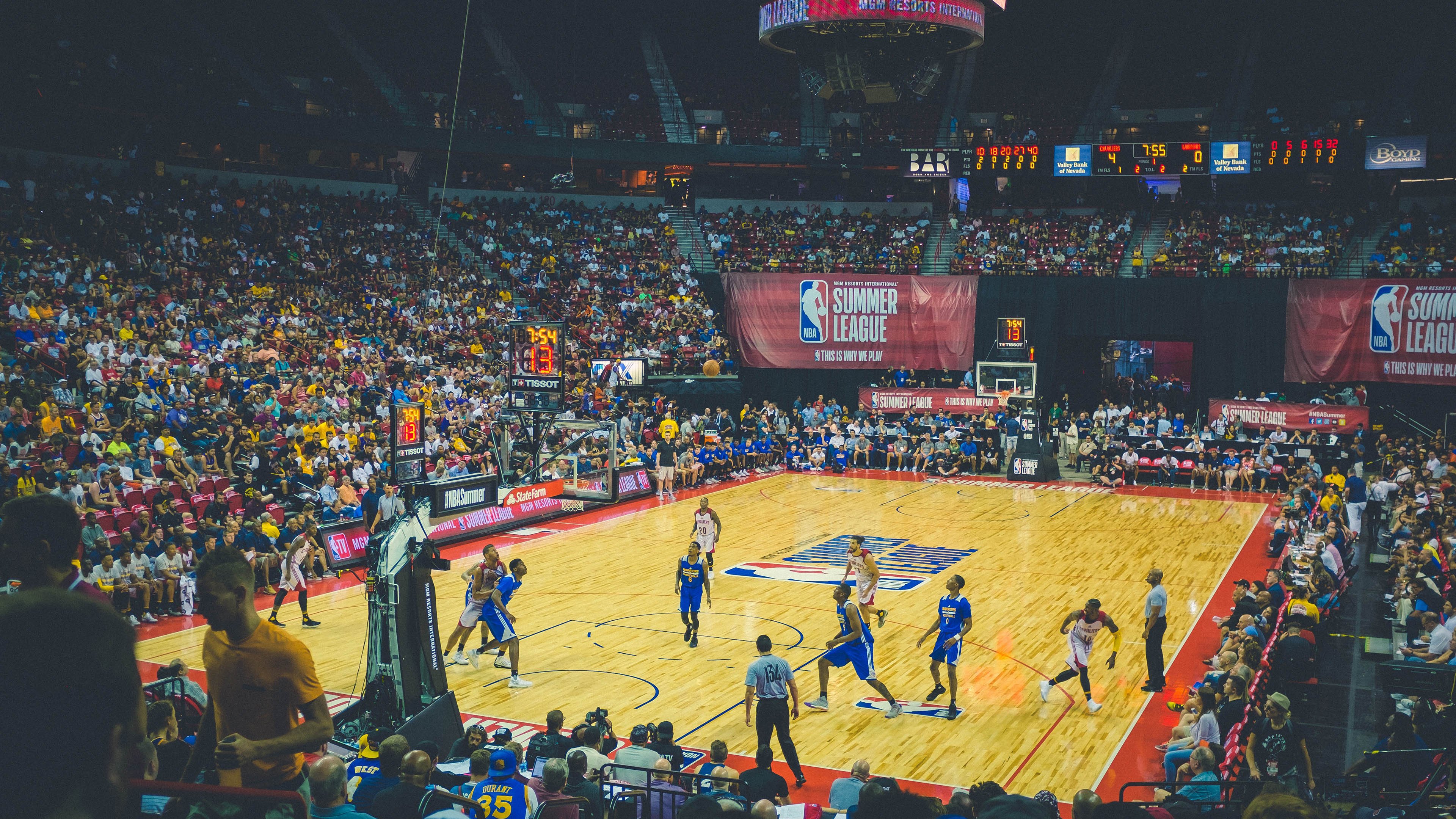 开云体育在线-当吉林队强行终结马刺，贝恩接管美加墨世界杯，体育世界里不合逻辑的剧本重写者