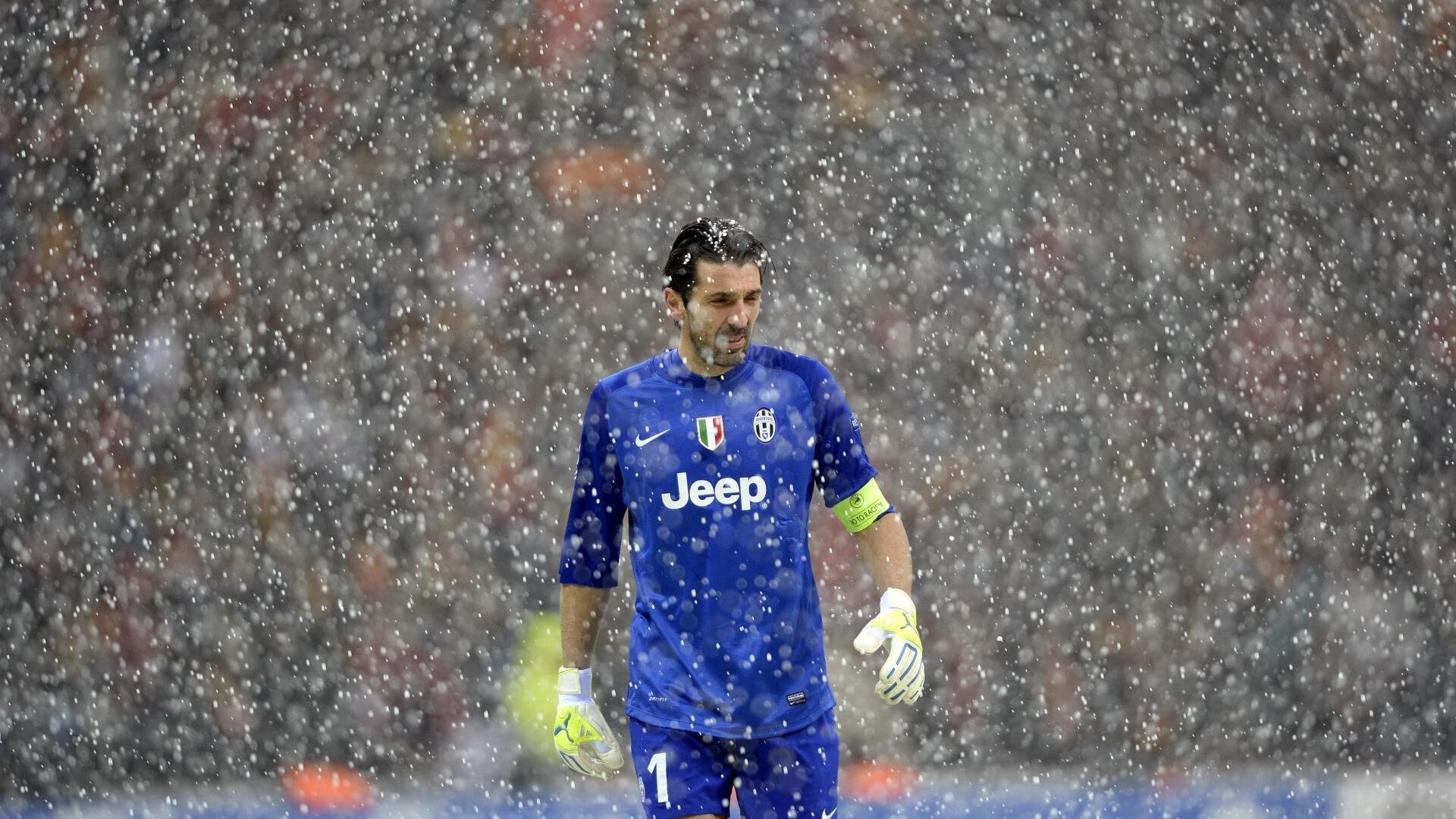 开云体育app-悬念终结于巴黎，富安健洋一锤定音，苏格兰欧冠之旅戛然而止